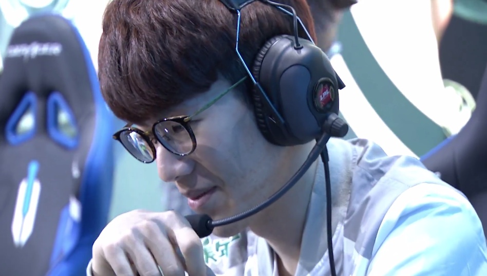 YIHAO-包含TheShy新星出色发挥表现突出，快船前途光明！再创辉煌时刻的词条