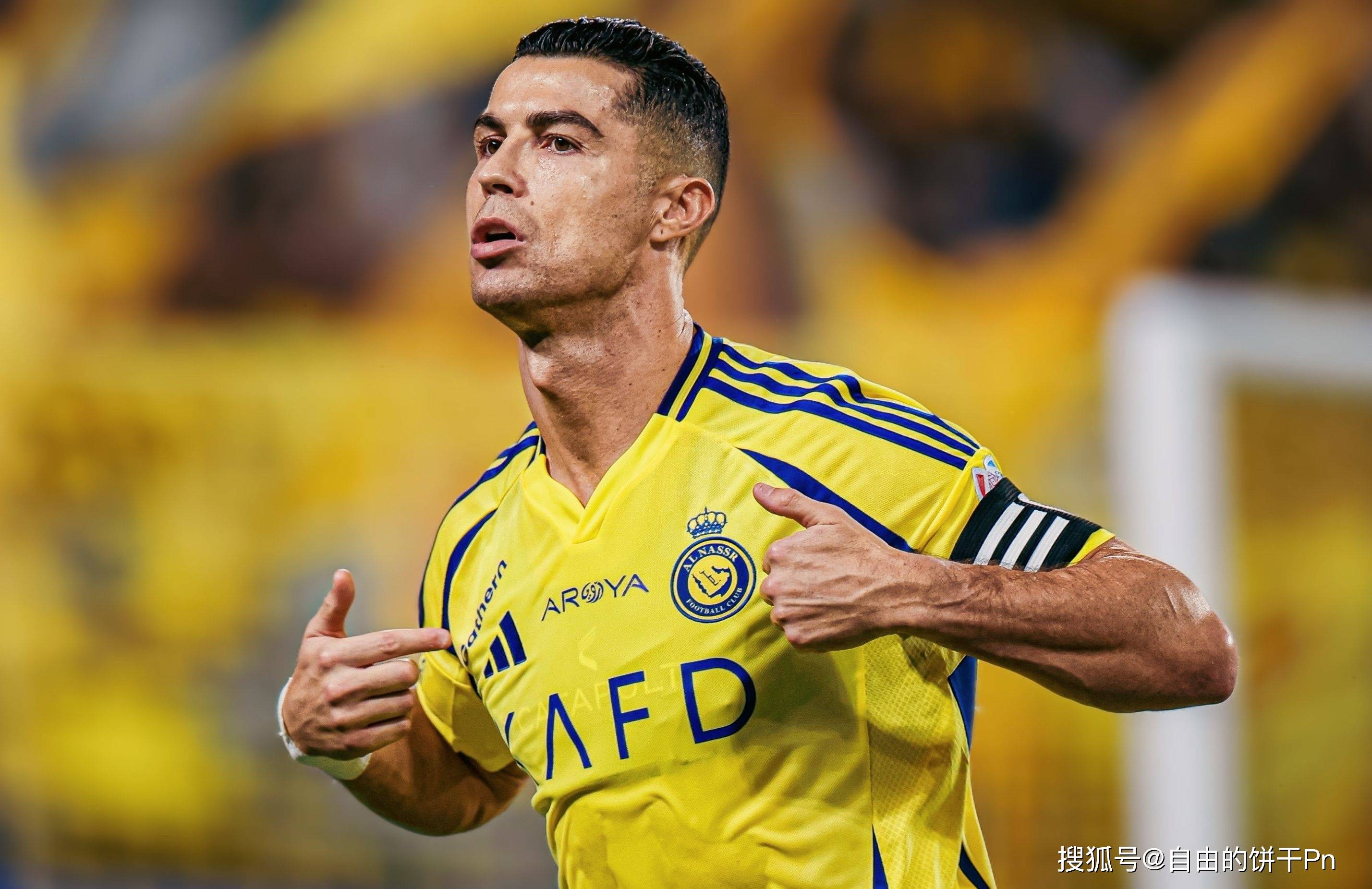 YIHAO-C罗赛事官方发布爆冷新规，IG争议不断！的简单介绍