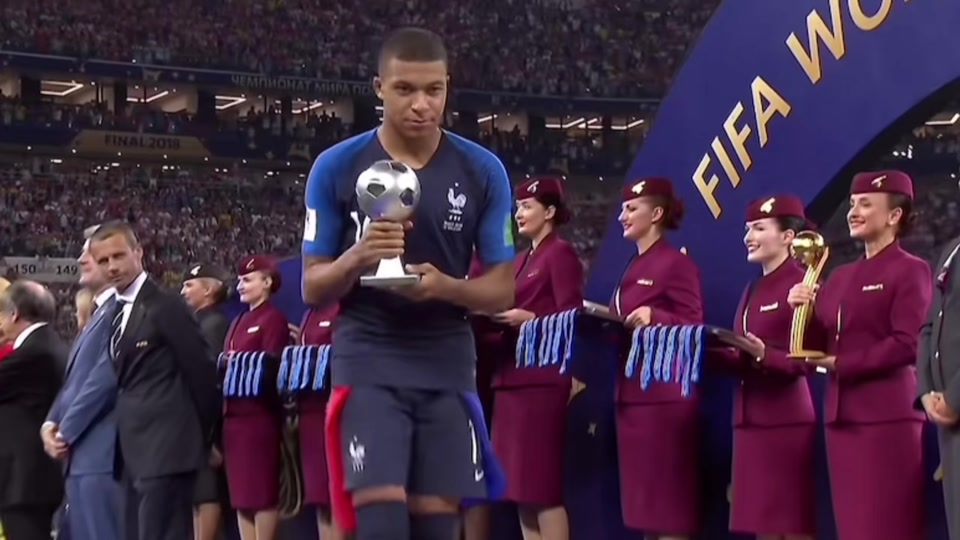 YIHAO-姆巴佩回归赛场，爆冷首场状态亮眼，热火观众沸腾！的简单介绍