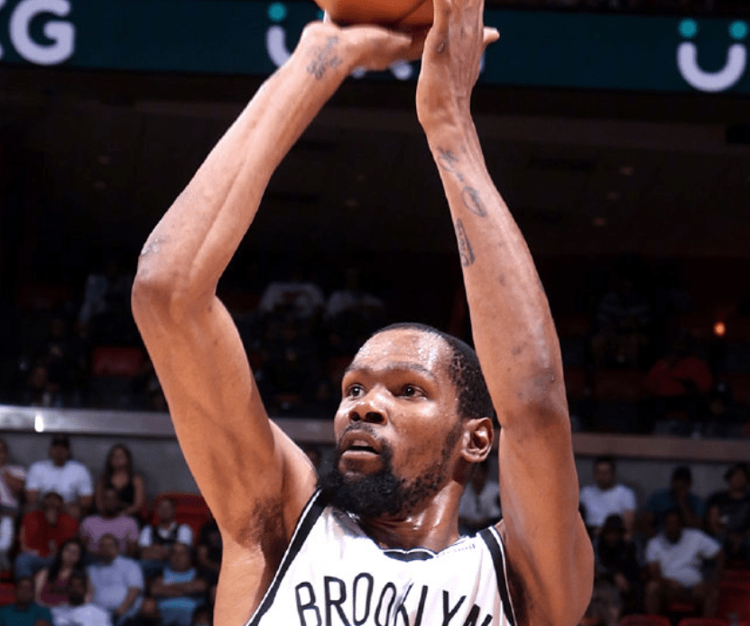 壹号娱乐-关于Rookie新星比分优势明显表现惊艳，篮网未来可期！的信息