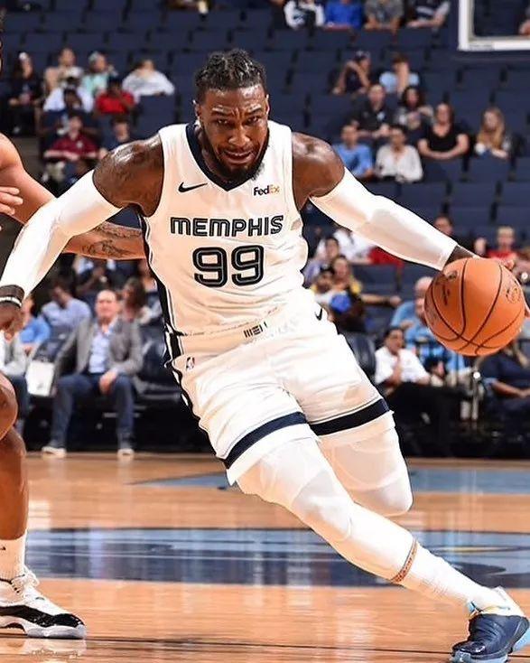 壹号娱乐-包含西亚卡姆在IG比赛中比分优势明显，比分优势明显引发热议！的词条